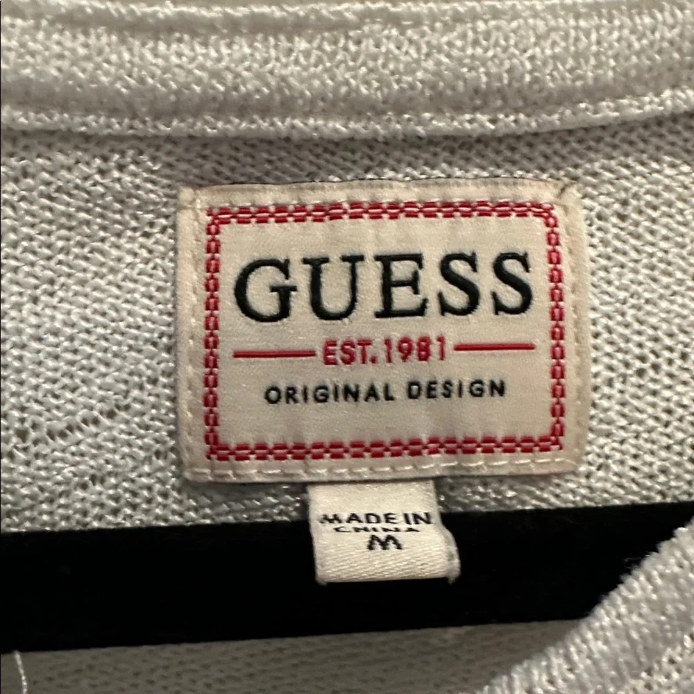 Guess White V-Neck Short Sleeve Knit Tee - Picture 2 of 5